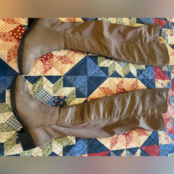 TOP Moda Over the Knee Tan Boots - Picture 4 of 9